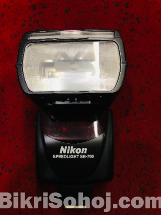 Nikon SB-700 Spreed Light